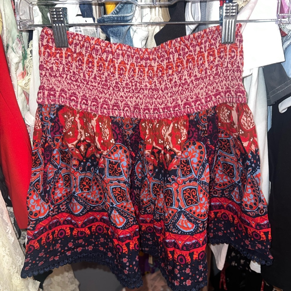 NWT Hollister Red and Blue Patterned Skater Skirt